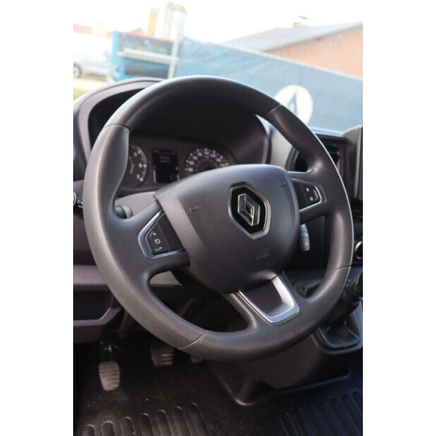 2020 Renault Master-46864005