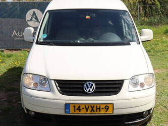 2008-volkswagen-caddy-1448217-46864035