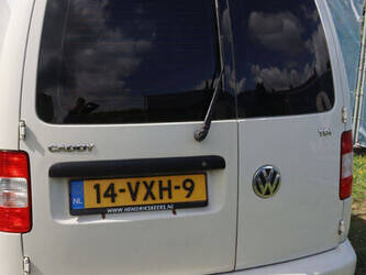 2008-volkswagen-caddy-1448217-46864042
