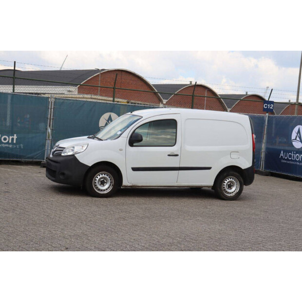 Renault Kangoo-46864078