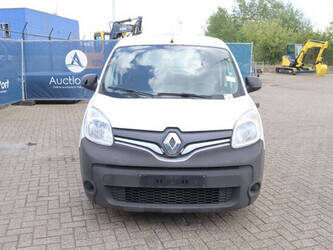 renault-kangoo-1448218-46864085