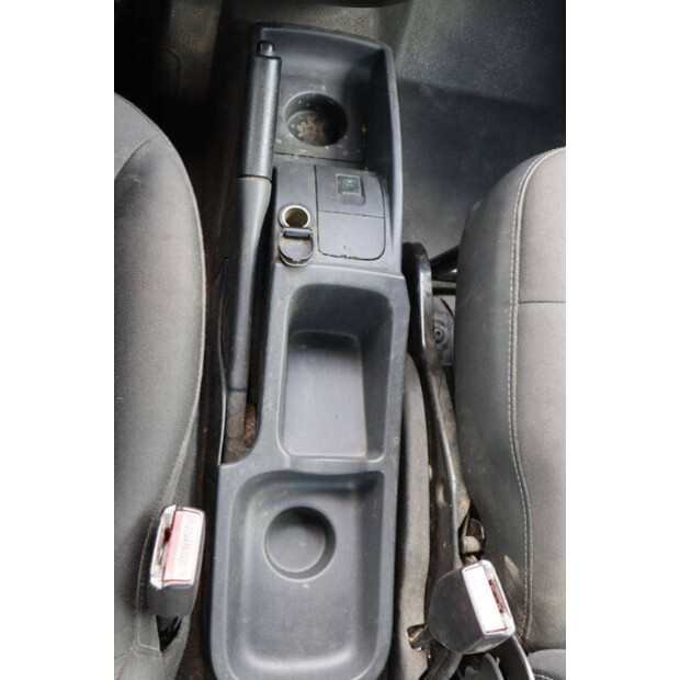 Renault Kangoo-46864109