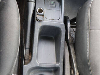 renault-kangoo-1448218-46864109