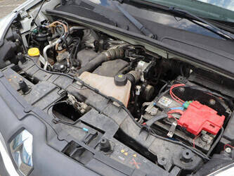 renault-kangoo-1448218-46864118