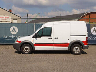 ford-transit-1448219-46864122