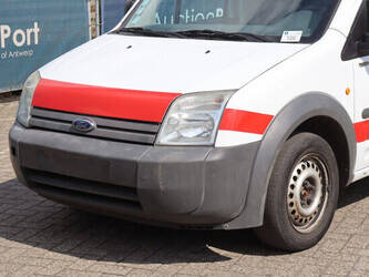 ford-transit-1448219-46864130