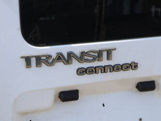 ford-transit-1448219-46864136