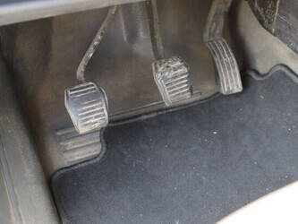 ford-transit-1448219-46864142