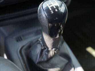 ford-transit-1448219-46864150