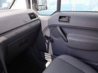 ford-transit-1448219-46864152