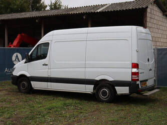 mercedes-benz-sprinter-210-cdi-46864168