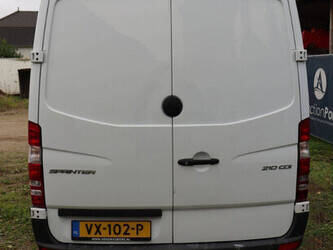 mercedes-benz-sprinter-210-cdi-46864170