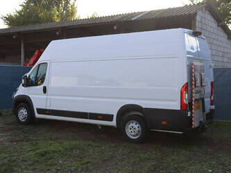 peugeot-boxer-1448221-46864215