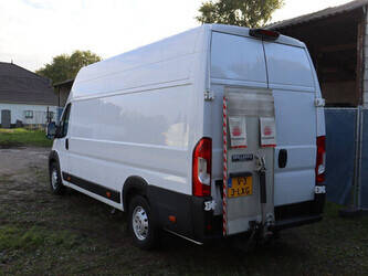 peugeot-boxer-1448221-46864216