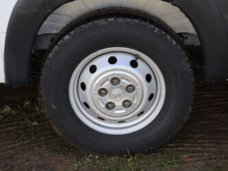 peugeot-boxer-1448221-46864226