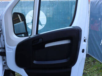 peugeot-boxer-1448221-46864253