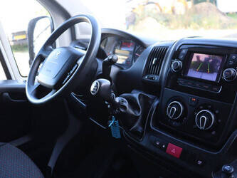 peugeot-boxer-1448221-46864254