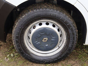 2015-renault-master-1448222-46864272