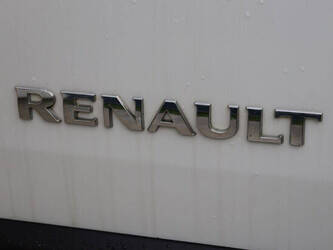 2015-renault-master-1448222-46864280