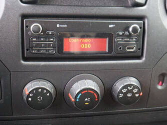 2015-renault-master-1448222-46864291