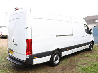mercedes-benz-sprinter-1448223-46864325