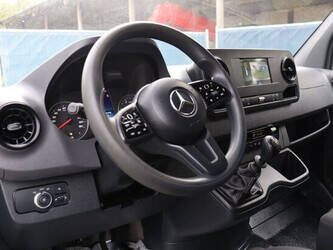 mercedes-benz-sprinter-1448223-46864340