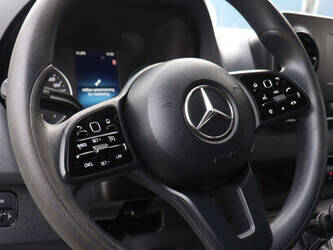 mercedes-benz-sprinter-1448223-46864342