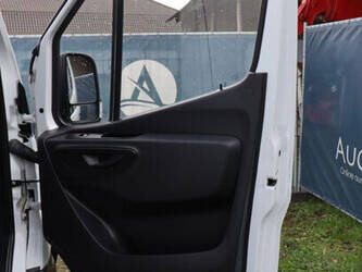 mercedes-benz-sprinter-1448223-46864359