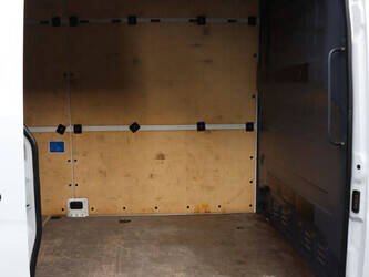 mercedes-benz-sprinter-1448223-46864365