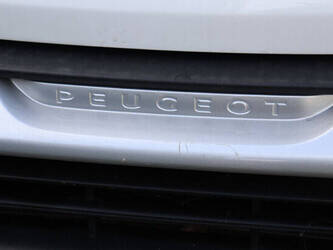 2021-peugeot-boxer-1448224-46864377