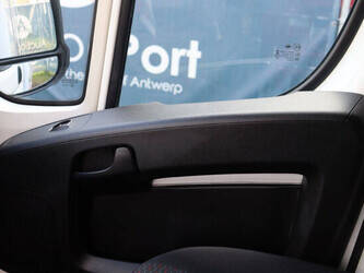 2021-peugeot-boxer-1448224-46864391