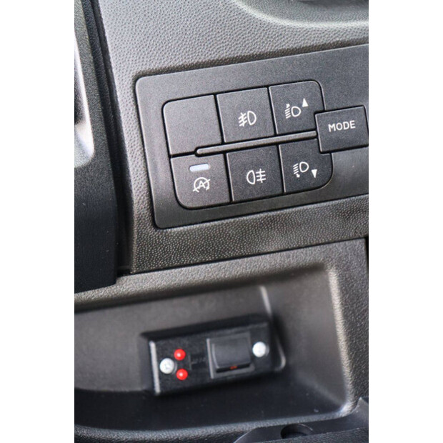 2021 Peugeot BOXER-46864396