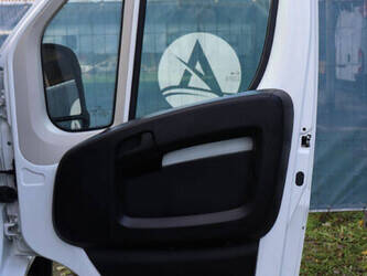 2021-peugeot-boxer-1448224-46864403