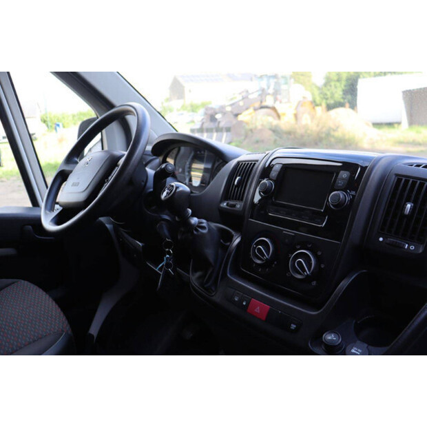 2021 Peugeot BOXER-46864404