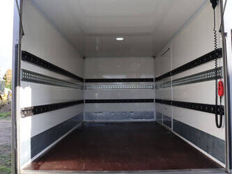 2021-peugeot-boxer-1448224-46864411