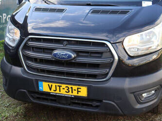 ford-transit-1448225-46864424