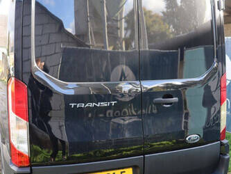 ford-transit-1448225-46864429