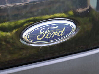 ford-transit-1448225-46864431