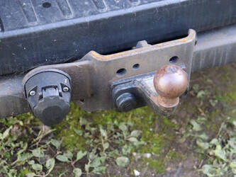 ford-transit-1448225-46864433