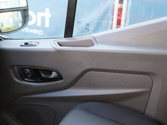 ford-transit-1448225-46864440