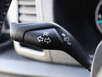 ford-transit-1448225-46864443