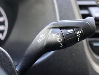 ford-transit-1448225-46864444