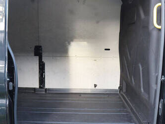 ford-transit-1448225-46864454