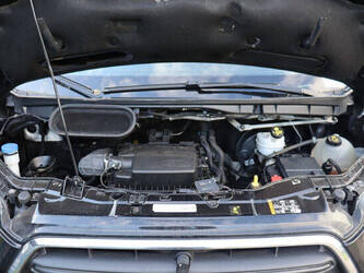 ford-transit-1448225-46864459