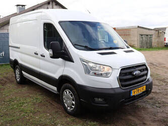 ford-transit-1448226-46864468