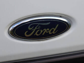 ford-transit-1448226-46864477