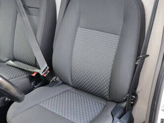 ford-transit-1448226-46864481