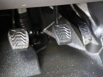 ford-transit-1448226-46864483