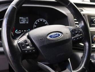 ford-transit-1448226-46864484