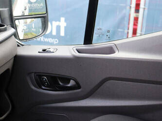 ford-transit-1448226-46864485